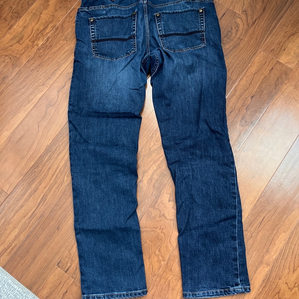 EUC Men’s VERTX Classic DARK WASH Blue Jeans 33x32 - Picture 3 of 10